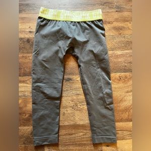 Gymshark size small cropped legging